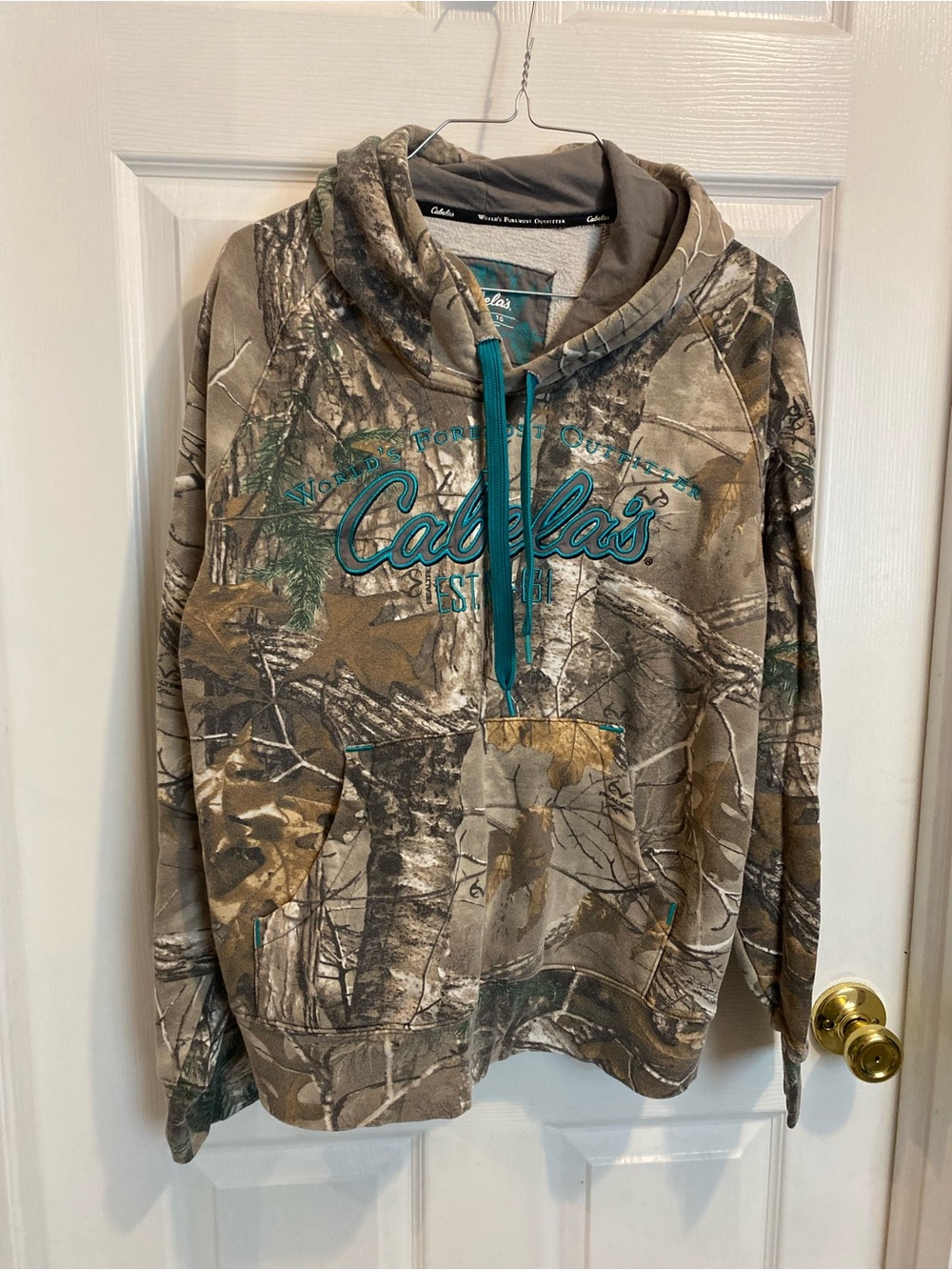 Cabela's women's Camo Hoodie with Teal Accents